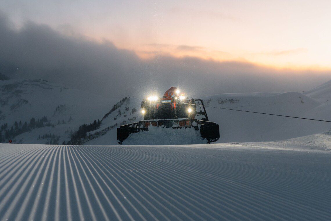 Pistenbully3 @Robert Bohnke, Mellau Tourismus
